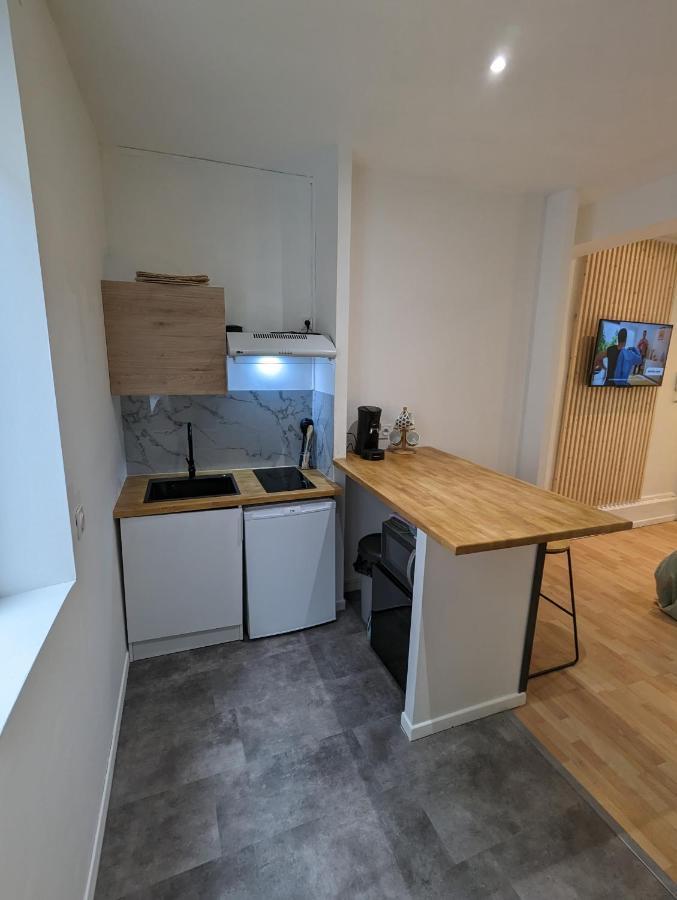 1Er Grand Studio Hyper Centre Agen Calme Clim Apartamento Exterior foto